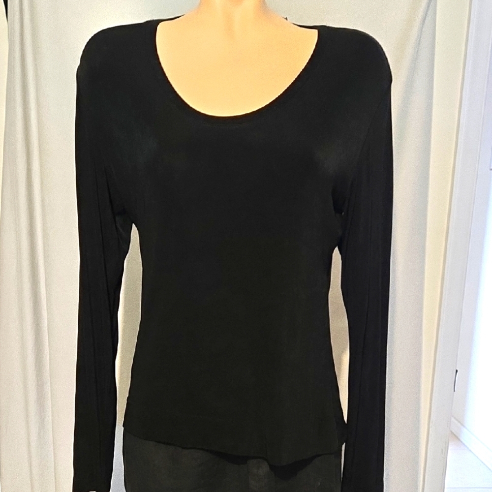 Chico's Longsleeved Travlers Top, Size 1